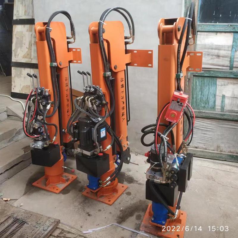 门头沟区重汽蓝牌随车吊 3.2吨 国六动力强 液压驱动 农用自卸起重机